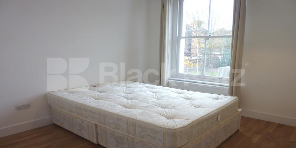 			2 BED 2 BATH , 2 Bedroom, 2 bath, 1 reception Flat			 Hilldrop Road, TUFNELL PARK 